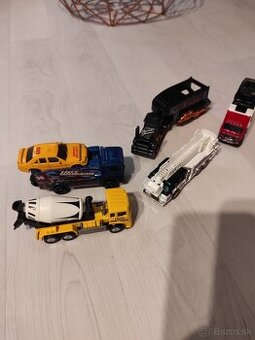 matchbox a hotwheels