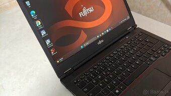 Predám notebook Fujitsu u747