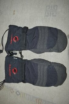 predam kvalitne rukavice MAMMUT Goretex