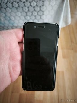 Apple SE 2020