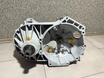 Manuální převodovka PCB Volkswagen T5 1.9 2.0 TDI 5kvalt