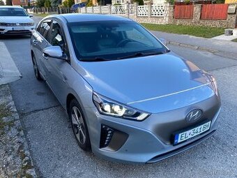 Hyundai Ioniq Electic 28kwh Premium SE, BEV, Super stav