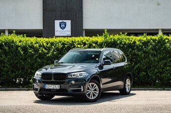 BMW X5 xDrive30d A/T 258PS