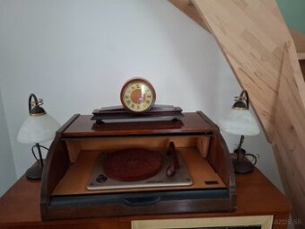 Gramofon Supraphon S17