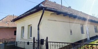 2-izbový dom v mestečku Gönc v Maďarsku