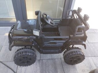 Elektrické autíčko jeep