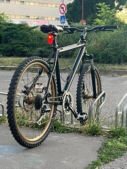 Bicykel horský