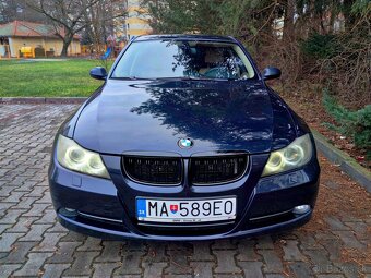 BMW 330D E90 - Monaco Blue, Navi Pro, Manual 6st Bezova koza