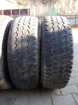 Pneumatiky Kumho 235/75R15 letné 2ks