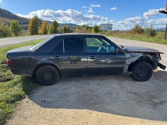 W124 E300D