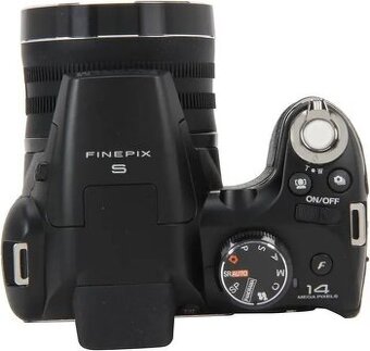 Fujifilm s 4200hd - 1