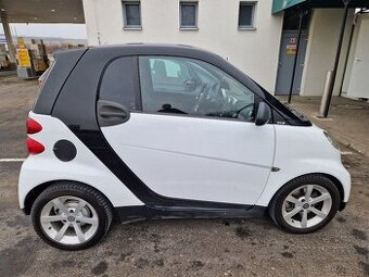 Smart Fortwo Coupe 1.0, benzín, 62kW, automat - 1