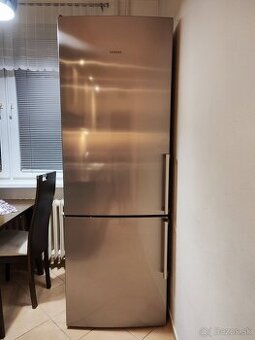 Predám chladničku SIEMENS.