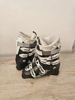 damske lyžiarky Fischer 275mm