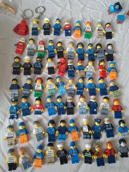 Lego figúrky 69 ks