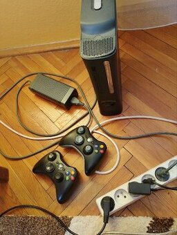 Predám Xbox 360 konzolu
