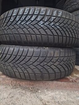 215/65/R17 Zimné 2ks zánovne