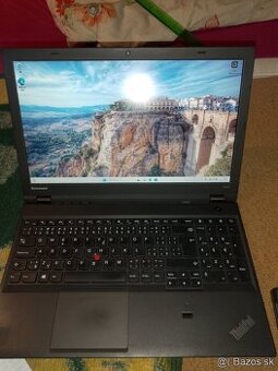vykonny 15,6 Lenovo T540P Intel I5,250gb ssd,8gb windovs 11