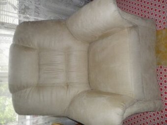 rozkladacia gaučová suprava , rozťahovaci stol komoda