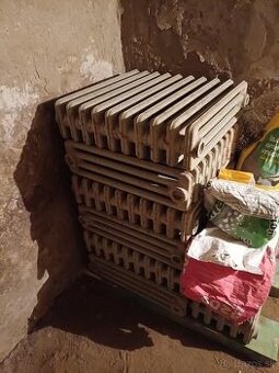 Radiator liatinovi