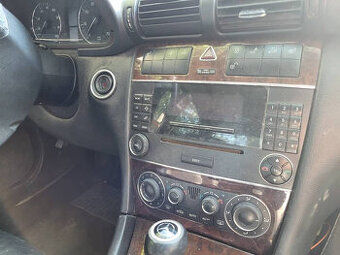 Mercedes-Benz W203 C320 3,2i 160kw