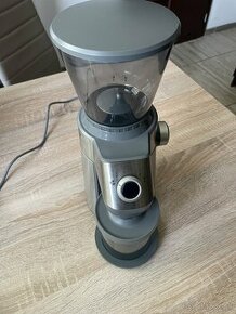 Elektricky mlynček na kávu SENCOR SCG 6050SS