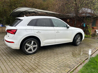 AUDI Q5 40 TDi Quattro po 1 majiteľovi