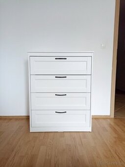 komoda ikea