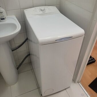 Práčka Whirlpool