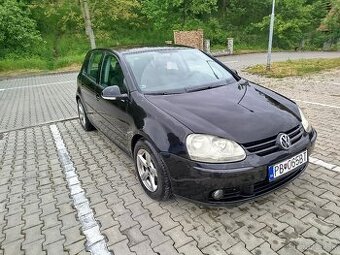 Volkswagen golf V