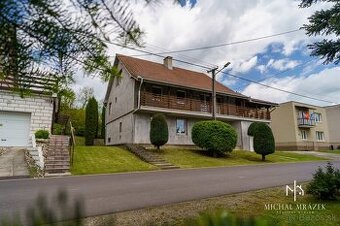 Ponúkame Vám exkluzívne na predaj priestranný 5-izbový rodin