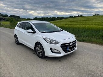 Hyundai i30 1.6crdi 81kw diesel