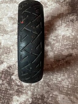 Zdravim predam motor kugo kirin M4pro