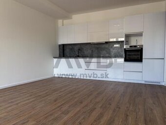 3-IZBOVÝ BYT s veľkou terasou v novostavbe STAR RESIDENCE