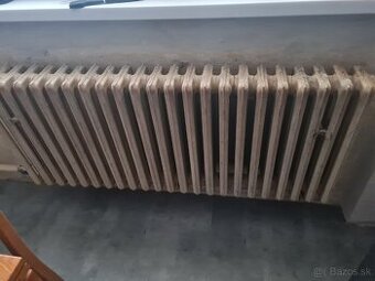 Ponukam liatinové radiatory