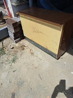 predam akmulacnu elektricku pec vid foto