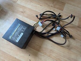 Predam zdroj FSP Hexa 400