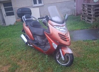 Kymco - Grand Dink 250