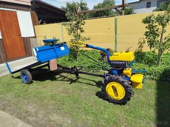 Malotraktor Agzat
