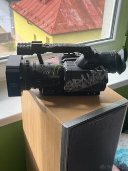 Kamera panasonic AG-DVX102B