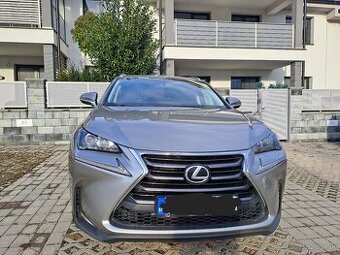 Lexus Nx 200t benzin 4x4 automat Top Stav