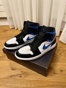 Nike Air Jordan 1 Mid Racer Blue