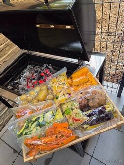 IKEA „GRILLSKÄR Charcoal Grill (pouzity RAZ)