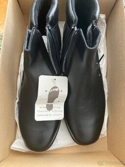 Damske kotnikové čižmičky - kožené