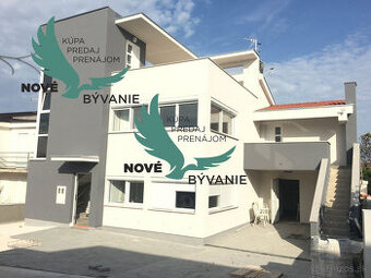 Chorvátsko - Exkluzívne na predaj luxusná vila 3x apartmán l