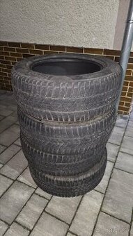 PIRELLI SCOTTOZERO 3
