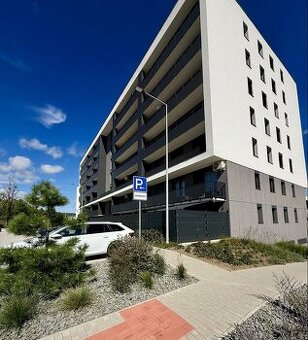 Bývanie snov na výbornej adrese Popradská  3-izbový byt s lo