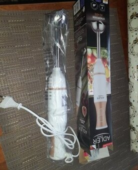 Tyčový ,ponorný mixér