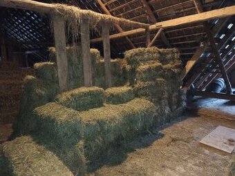 Seno otava Hranaté balíky sena