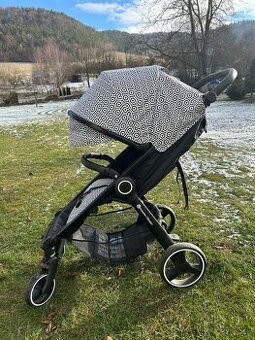 Petite & Mars Street+ a Musca